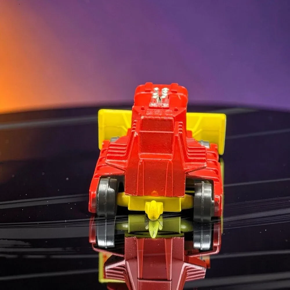 Vintage 1974 Matchbox Lesney Super Kings K-23 Red & Yellow Super Bulldozer A67